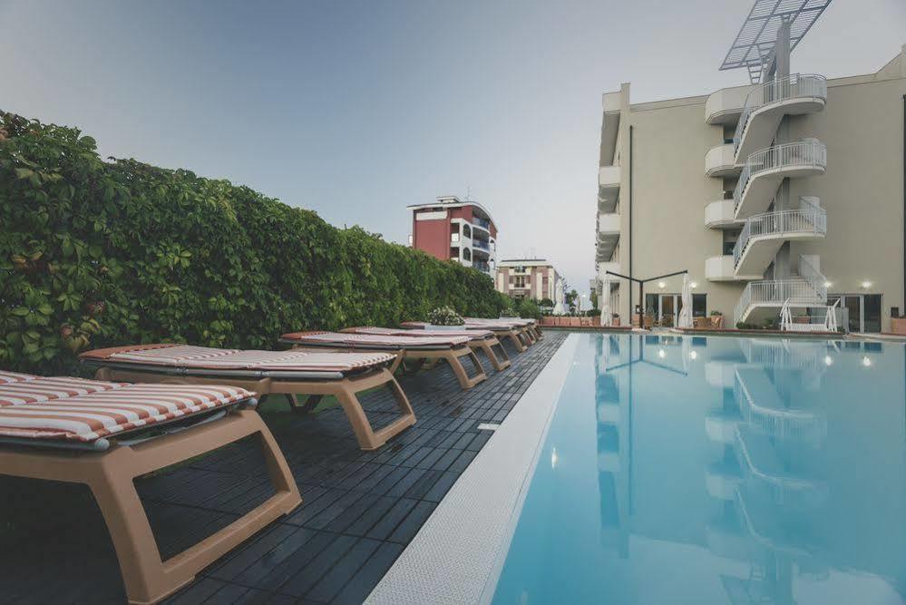 Hotel Principe Residence Vasto Ngoại thất bức ảnh