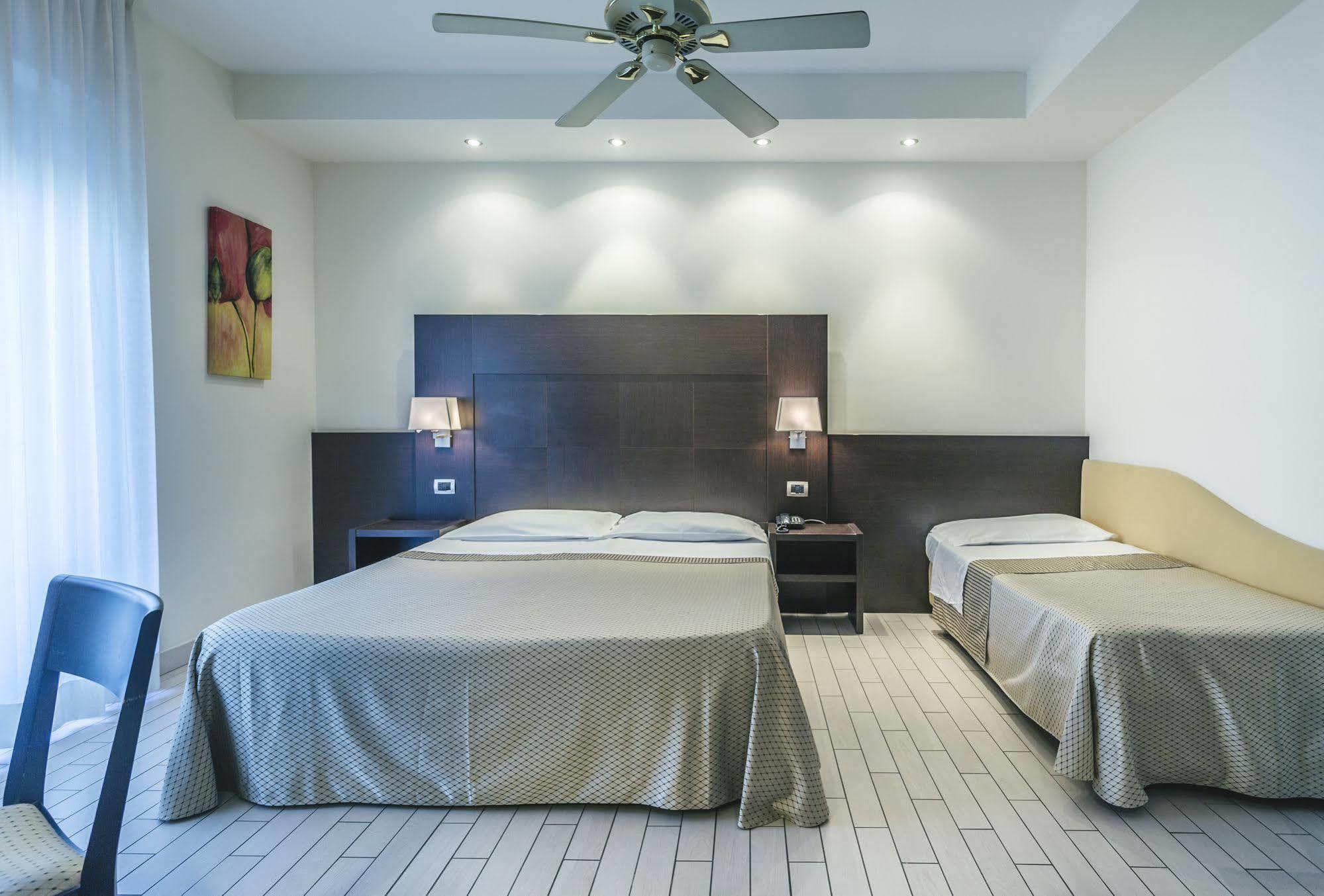 Hotel Principe Residence Vasto Ngoại thất bức ảnh